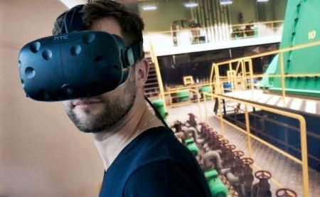 Trainee wearing a VR headset in the virtual engine room
